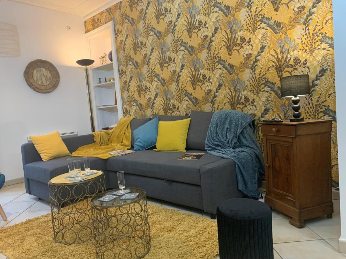לה מאנש Maison Chic & Charme Calme Avec Jardin מראה חיצוני תמונה