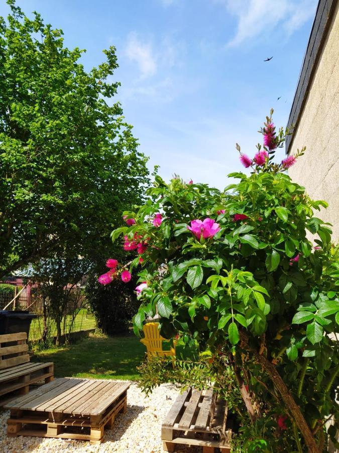 לה מאנש Maison Chic & Charme Calme Avec Jardin מראה חיצוני תמונה